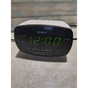Sony Dream Machine ICF-C111 AM/FM Alarm Clock Radio‎ White